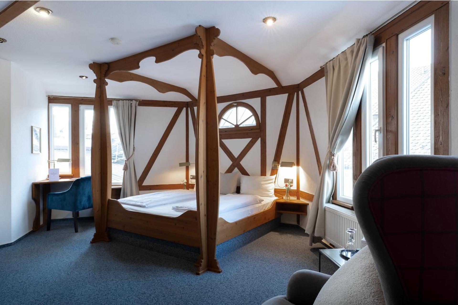 Landhotel 3Kronen Adelsdorf Ngoại thất bức ảnh