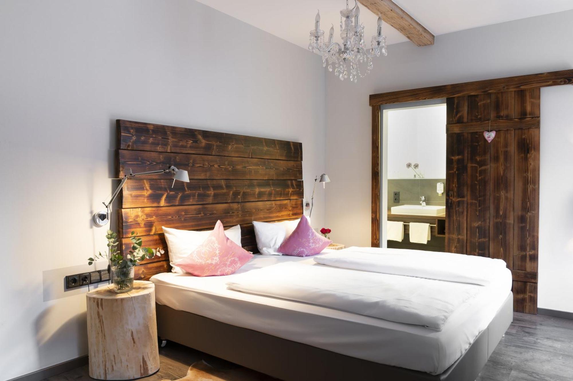 Landhotel 3Kronen Adelsdorf Ngoại thất bức ảnh